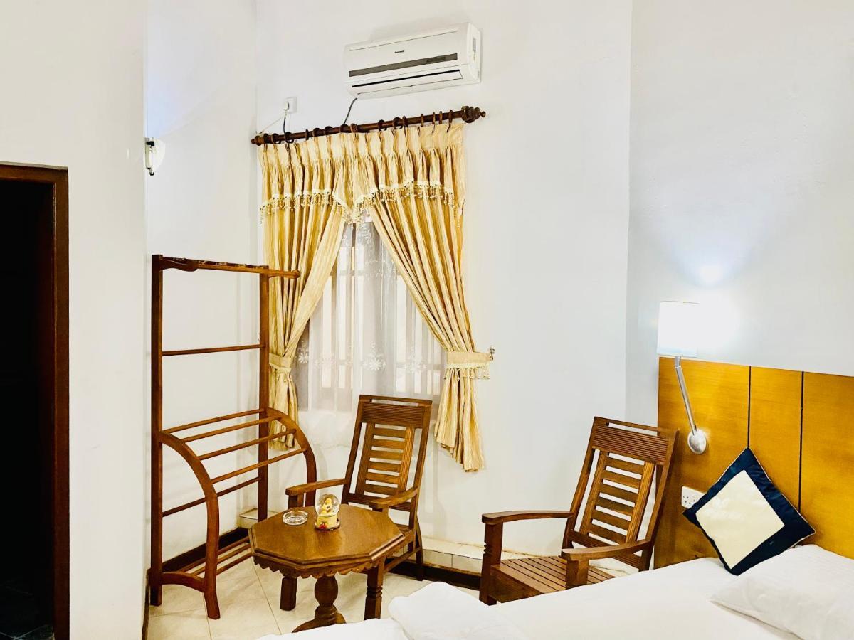 Hikka Paradise Guest House Hikkaduwa Exteriér fotografie