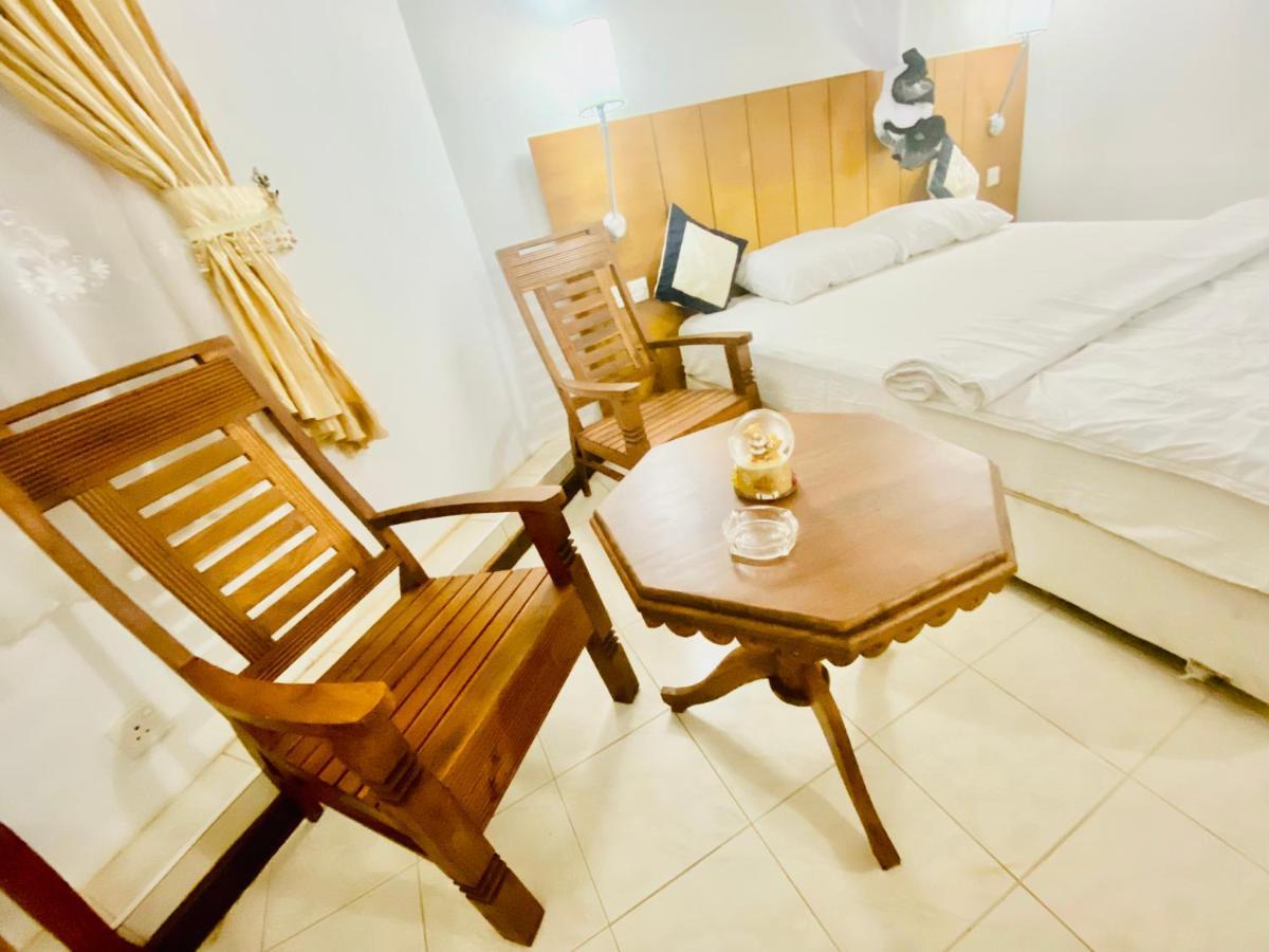 Hikka Paradise Guest House Hikkaduwa Exteriér fotografie
