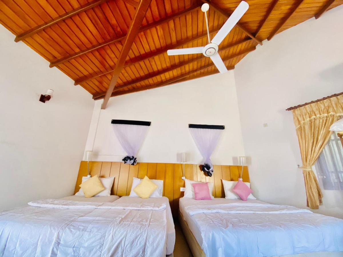 Hikka Paradise Guest House Hikkaduwa Exteriér fotografie